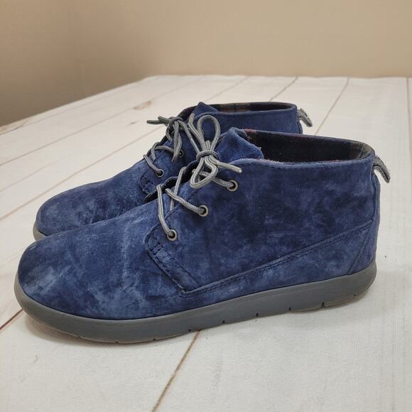 Ugg Australia suede canoe leather chukka boots - Picture 1 of 8
